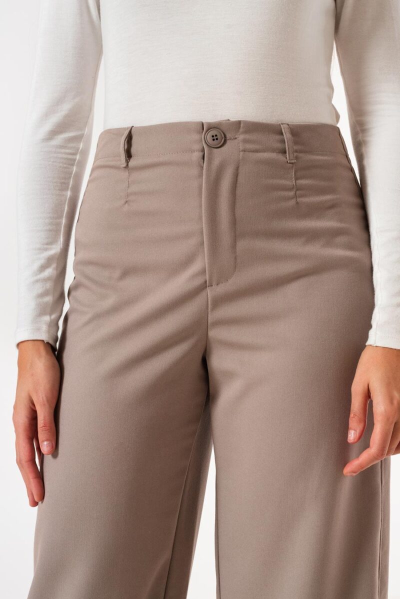 Alternative view of Pantalón Sastrero Berlin