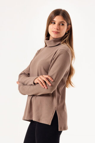 Polera con tajos Agnes