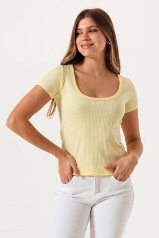 Remera Escote U Alaia