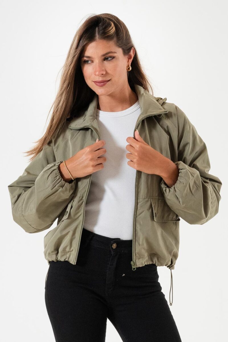 Campera Rompeviento Active