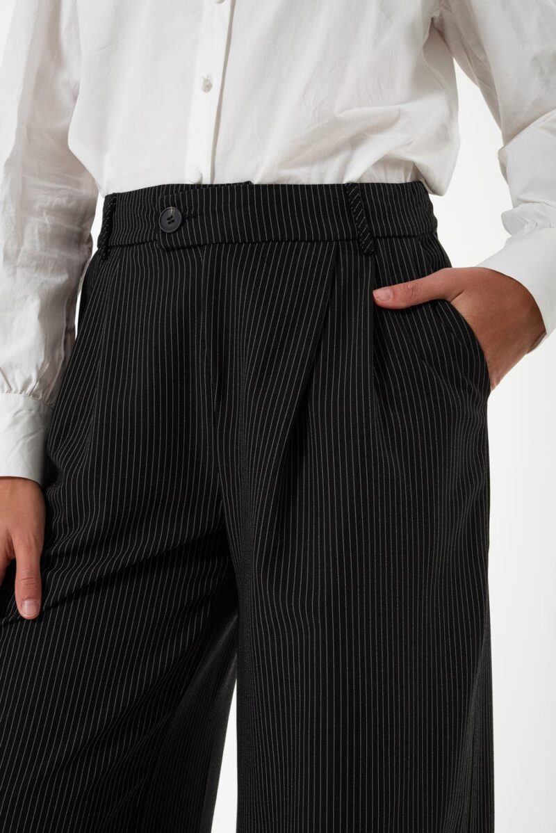 Alternative view of Pantalón Executive Stripes