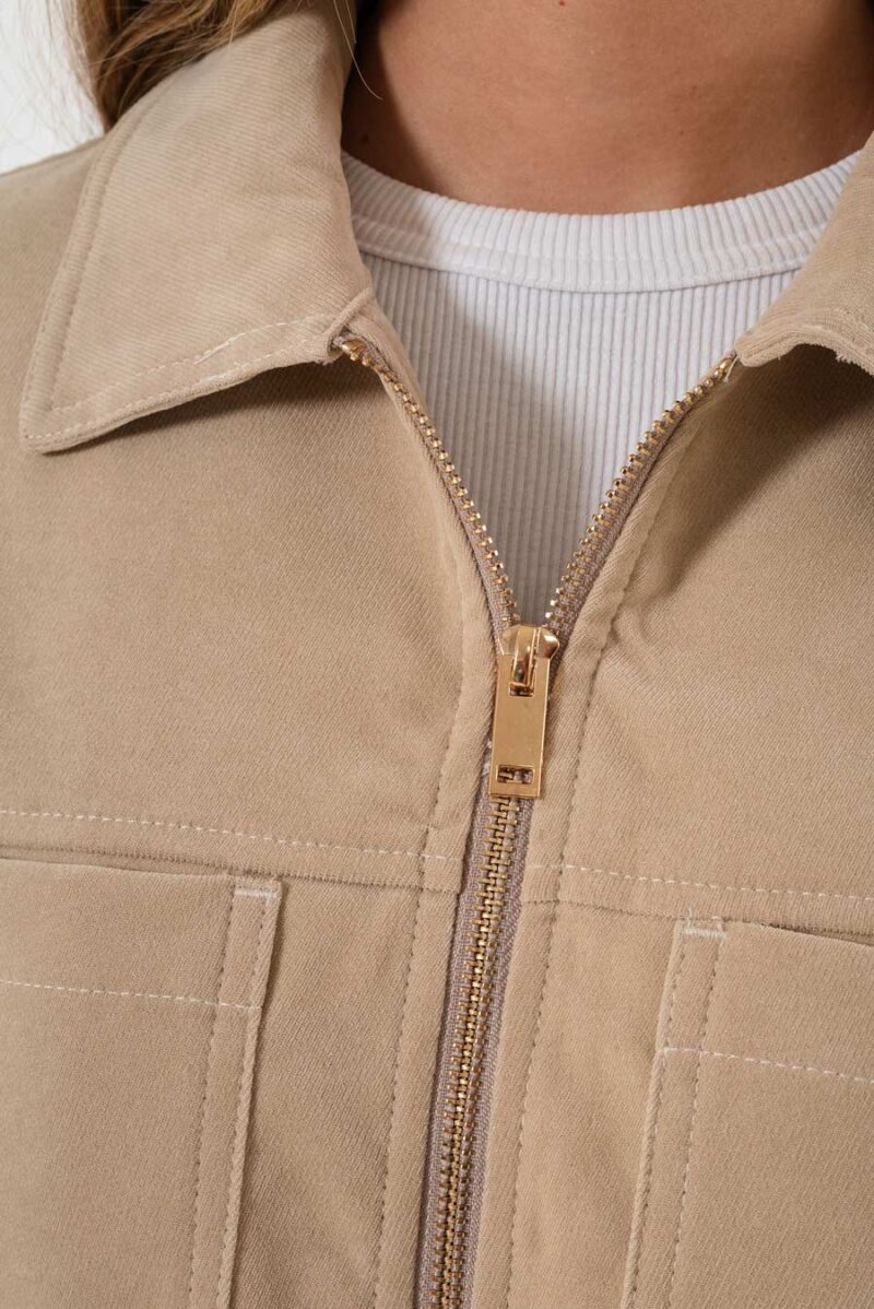 Alternative view of Chaqueta Nomad