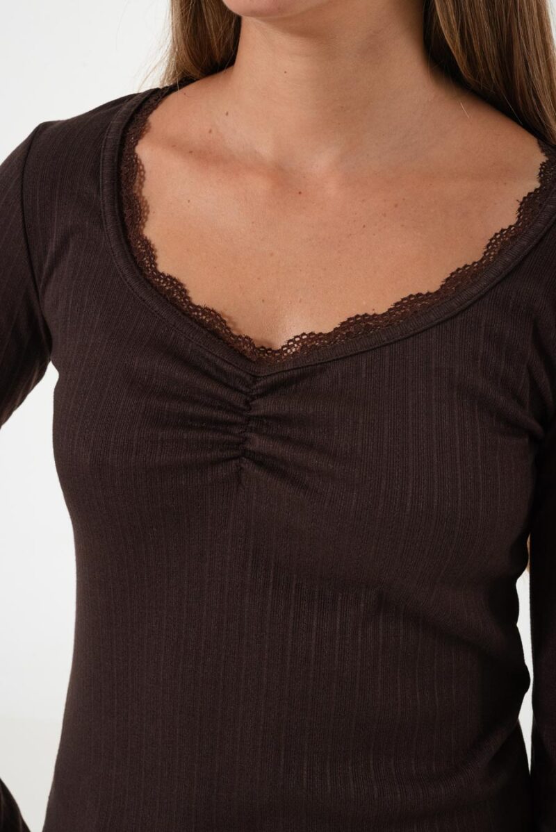 Alternative view of Remera tramada con puntilla Leonor