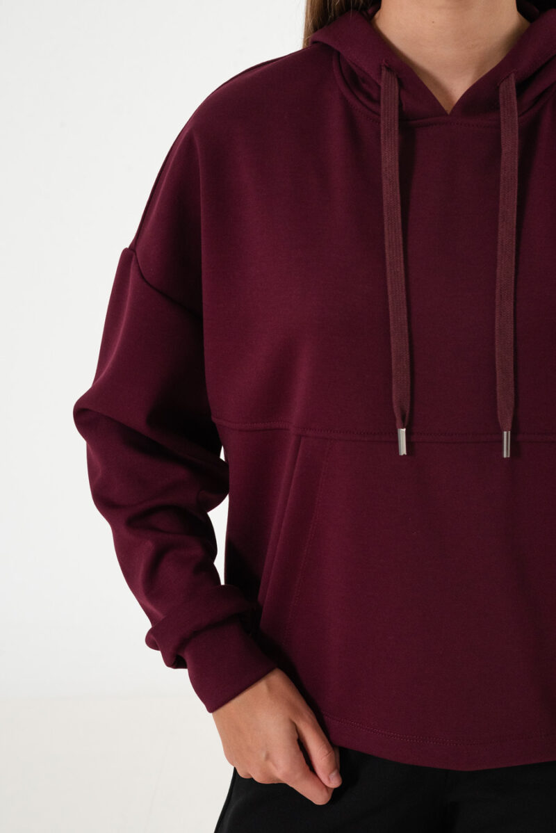 Alternative view of Buzo canguro con capucha Alo