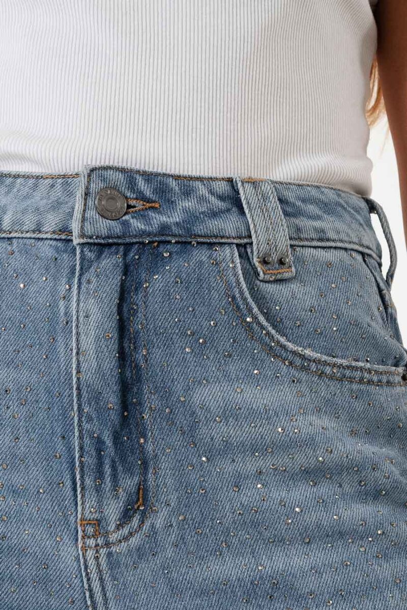 Alternative view of Wide Full Strass Dubai