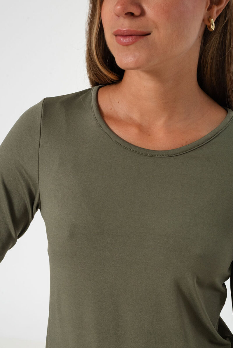 Alternative view of Remera Basica Termica