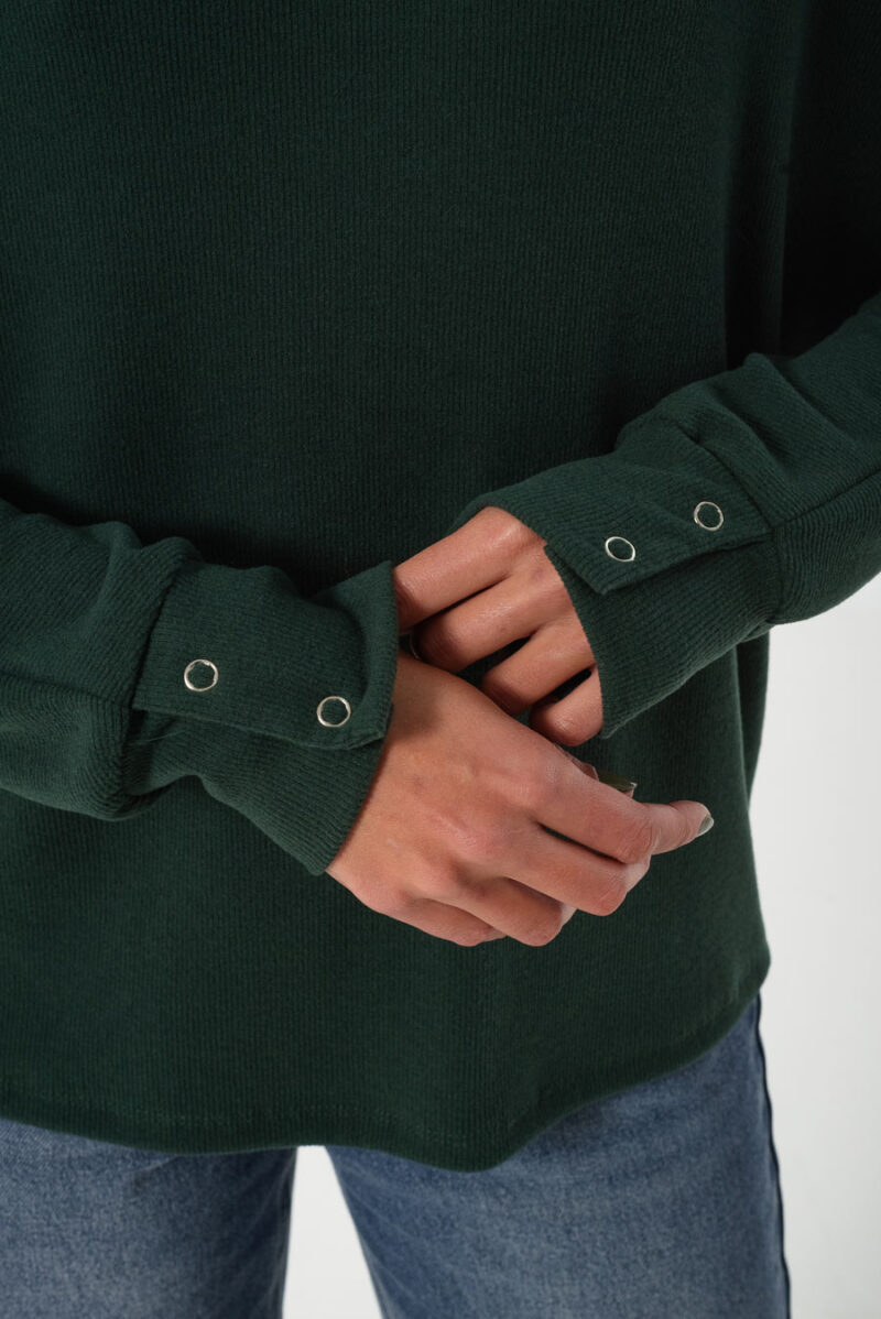 Alternative view of Polera Naima con broches en mangas